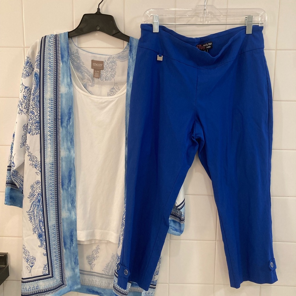 Chicos Kimono and Peck and Peck capris